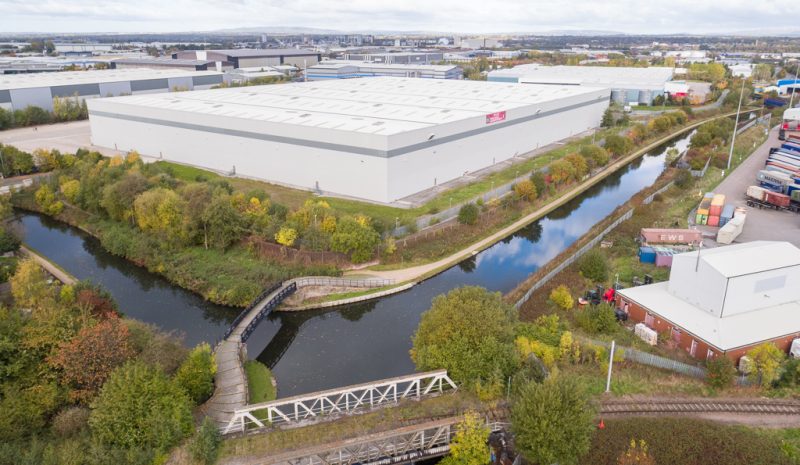 OXW333, Trafford Park, Manchester, Greater Manchester