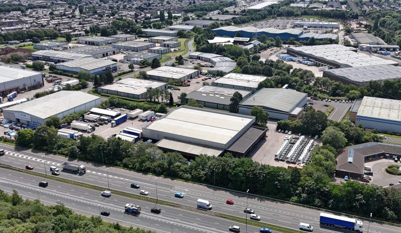 B8RE Acquires “RARE” Warrington Warehouse Asset B8RE Acquires “RARE” Warrington Warehouse Asset