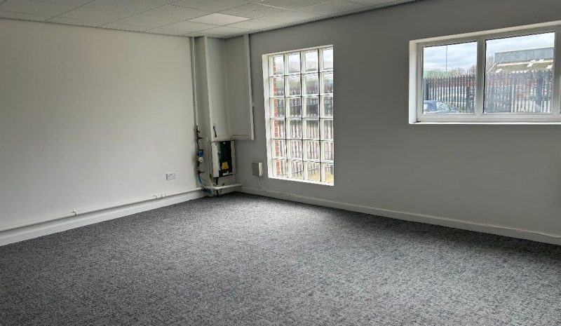 Unit 32/34 Capitol Trading Park, Kirkby Bank Road, Knowsley Industrial Park, Knowsley, Merseyside, L33 7SY