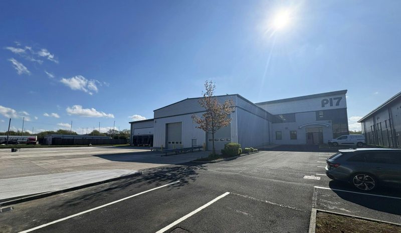 Unit P17, Heywood Distribution Park, Heywood, Greater Manchester, OL10 2TT