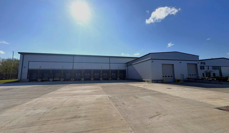 Unit P17, Heywood Distribution Park, Heywood, Greater Manchester, OL10 2TT