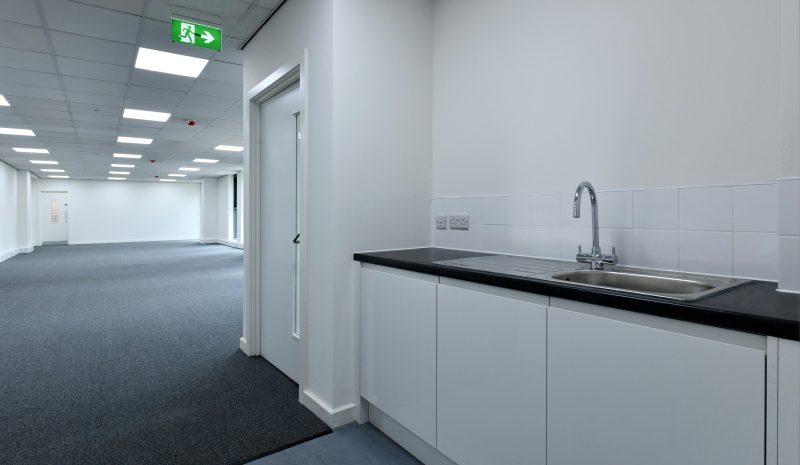 Unit B Bredbury Park Industrial Estate, Horsfield Way, Bredbury, Stockport, Cheshire, SK6 2TD