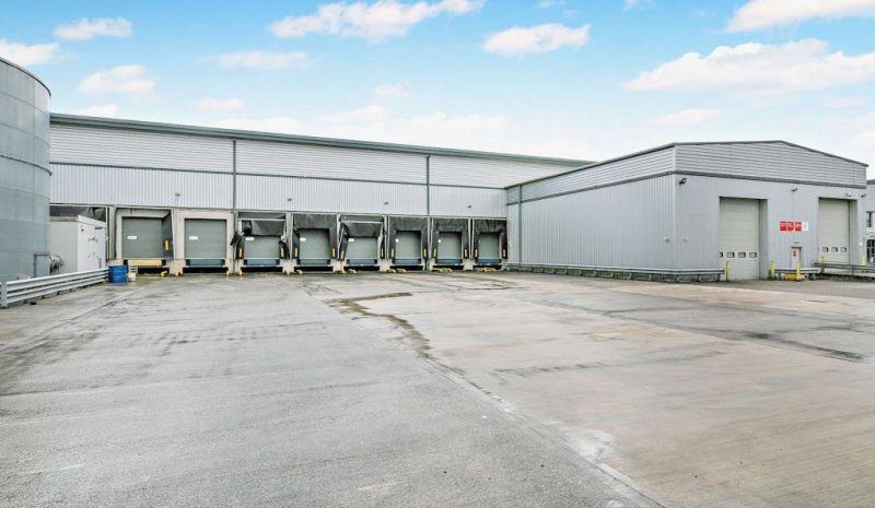 Unit P17, Heywood Distribution Park, Heywood, Greater Manchester, OL10 2TT