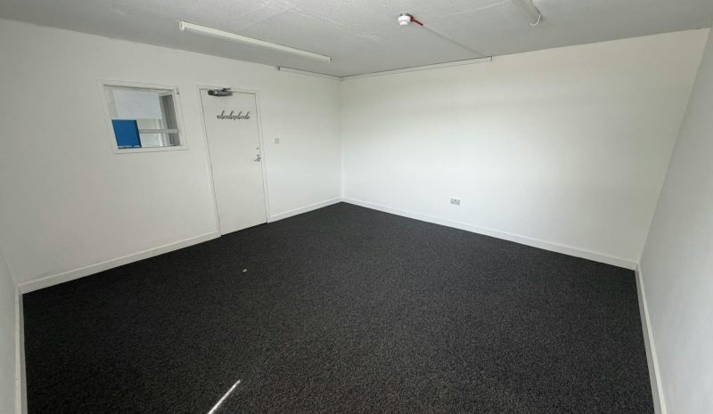 P1 Bay 17, Heywood Distribution Park, Heywood, Greater Manchester, OL10 2TT