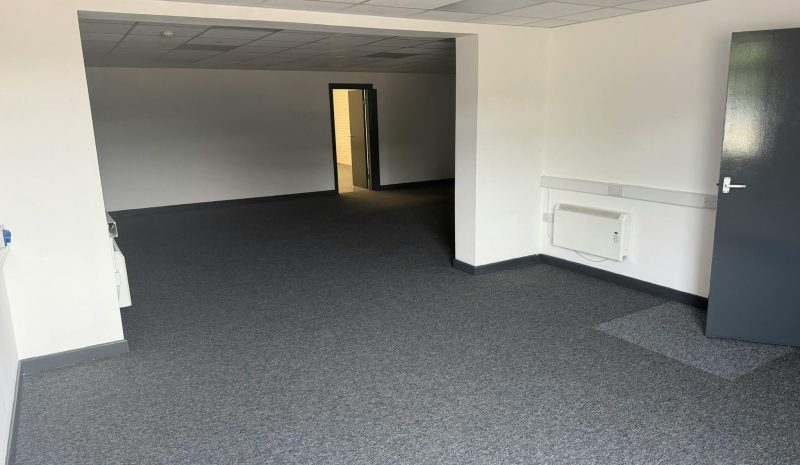 P1 Bay 11, Heywood Distribution Park, Heywood, Greater Manchester, OL10 2TT