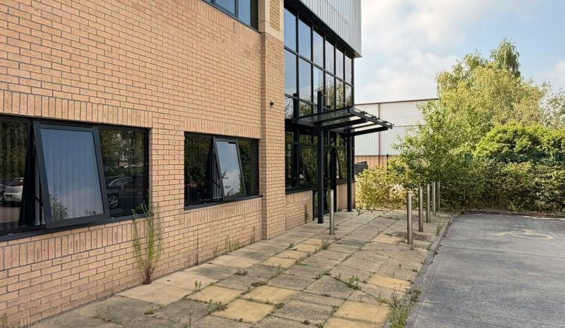 Unit 4, Wheldon Road, Widnes, Cheshire, WA8 8FW