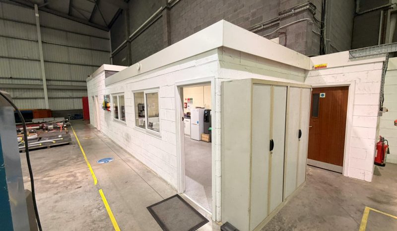 Unit 4, Wheldon Road, Widnes, Cheshire, WA8 8FW